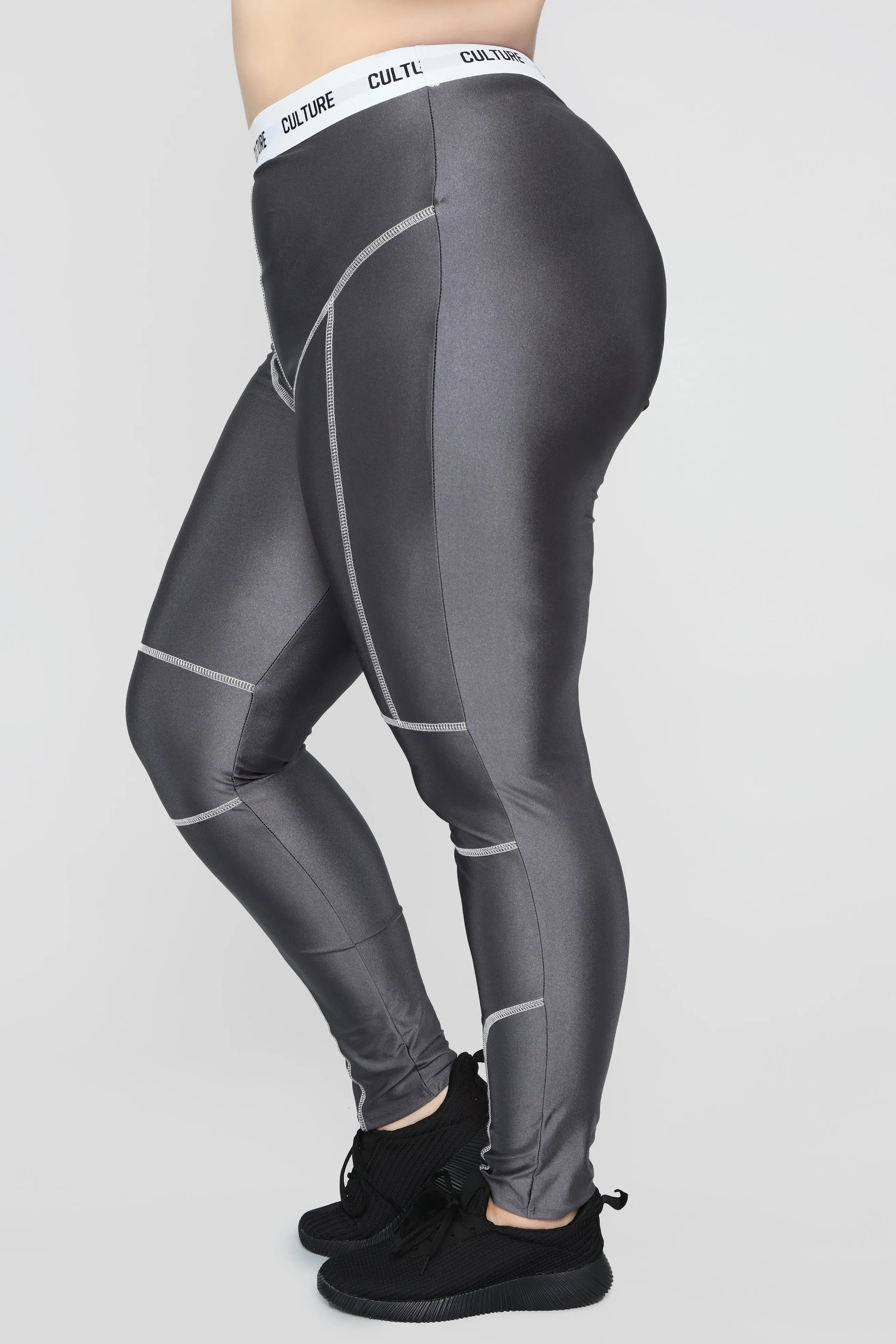An Infinite Feeling Active Set - Grey