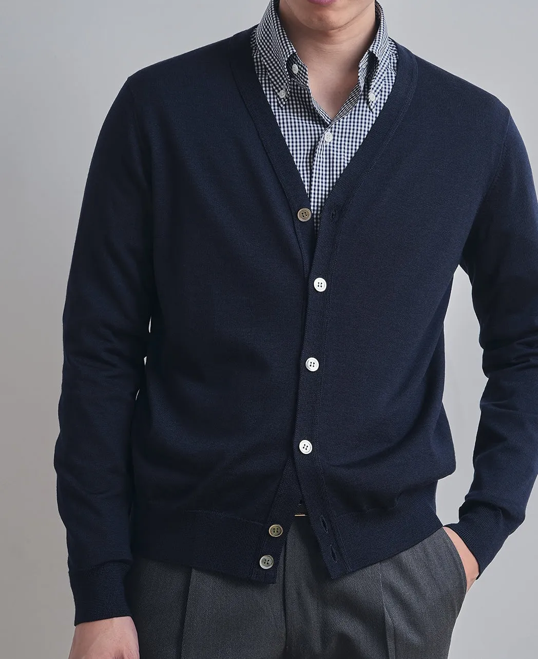 FF30G Cardigan Super Extra Fine Merino Wool
