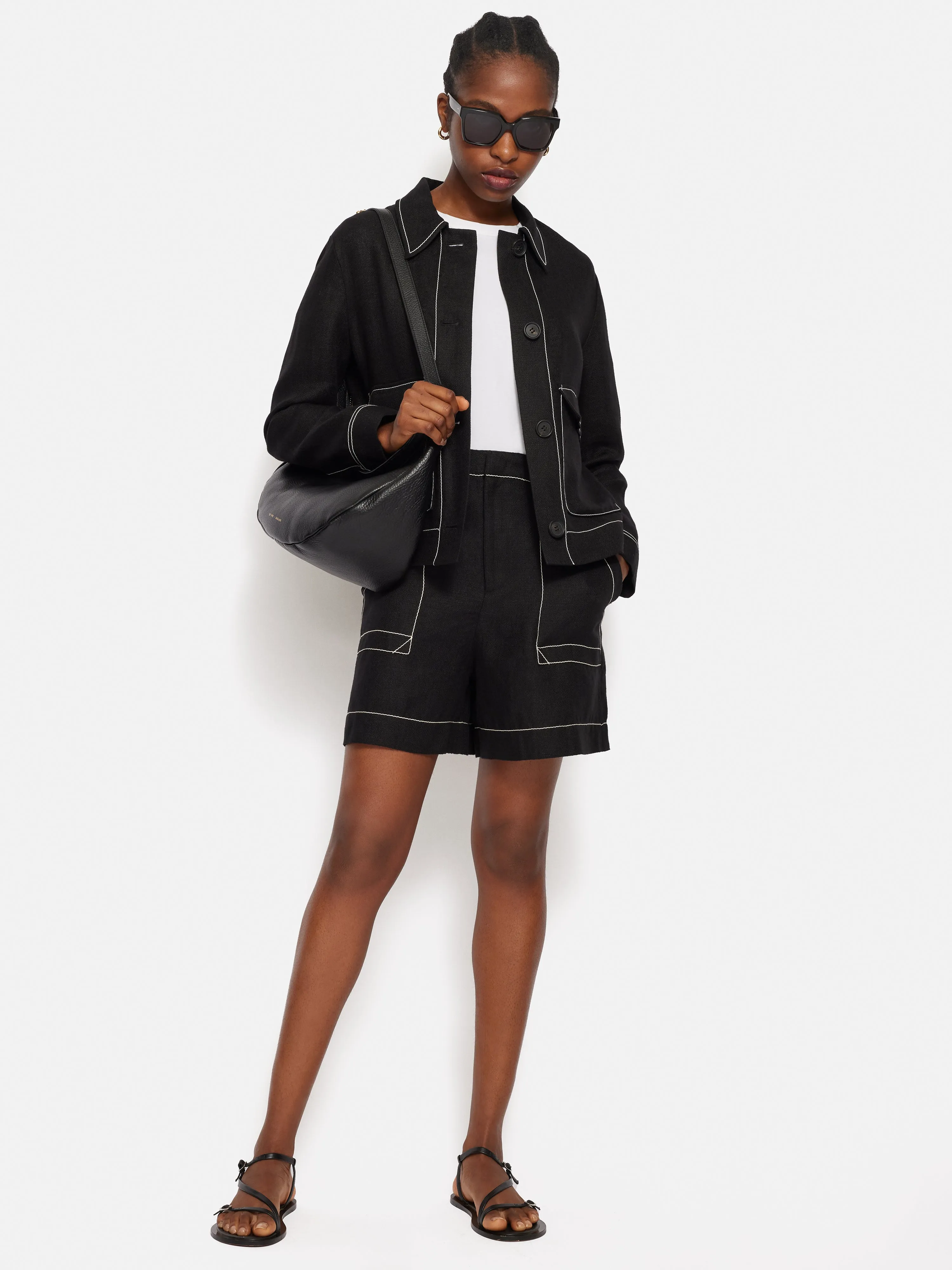 Linen Contrast Stitch Short | Black